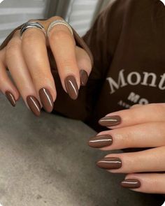 Brown Acrylic Nails, Brown Nail Polish, Unghie Sfumate, Brown Nail, Brown Nails Design, Almond Acrylic Nails, Neutral Nails, Brown Nails