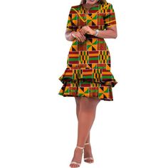 Ankara Designs For Ladies Dresses, Female Ankara Styles, African Party Dresses For Women, African Dresses For Women Ankara, Kente Dresses, Casual Dress Plus Size, Ankara Styles For Ladies, African Bazin, Kitenge Dress