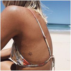 Karissa Sparke on Instagram: “☀️” Tattoo Sonne, Petit Tattoo, Creative Tattoo, Epic Tattoo, Sun Tattoos, Cute Tiny Tattoos, Beautiful Tattoo, Celtic Tattoos, Sun Tattoo