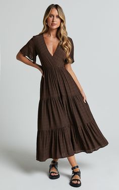 Eclectic Fashion, Womens Dress, Midi Maxi Dress, Brown Dress, Tiered Dress, Flutter Sleeve, Midi Length, Fall Outfits, Casual Dresses