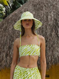 DAZE DAYZ is a beach and swimwear brand that embraces the themes of nature, adventure, and health. Offering a range of unique one-pieces, bikinis, rash guards, and robes, the brand aims to facilitate an active beach lifestyle year-round. - Zebra patterned hat wide brim- Adjustable brim with eye-catching stitching detail- Self-tie straps attached at sides- Logo print metal plate embellished at the side- Feminine and vibrant mood Beach Lifestyle, Nature Adventure, Swimwear Brands, Metal Plate, Rash Guard, Wide Brimmed, Logo Print, Accessories Hats, Stitching