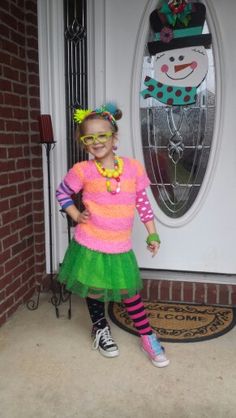 50s Day At School, Wacky Clothes, Mismatch Day, Wednesday Costume, School Spirit Week, Wednesday Outfit