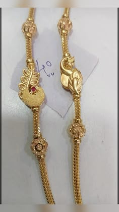 Doller Chain Gold, Gold Necklace Price, Pretty Gold Necklaces, Mangalsutra Chain, Indian Wedding Jewelry Sets, Locket Design