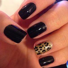 Black And Gold Nail Polish Ideas, Black And Gold Nails, Nails Cheetah, Cheetah Nail Designs, Cheetah Print Nails, Black Manicure, Animal Print Nails Art, Country Nails, Gold Nail Polish