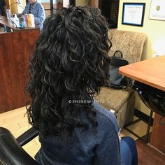 Curl Perm Types, 2c Haircuts Medium, Curly Hair Cuts 2c, Curly Perm Before And After, 2c Curly Hair Haircuts, 2c Haircut, 2c Curls, Curly Hair 2c, 2c 3a Hair