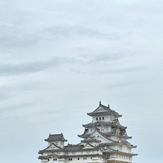 Paul O’Neil on Instagram: "📍 Himeji Castle

If you’re visiting Osaka, spend two days here and plan for one of those days to take a day trip to Himeji to see its famous castle, one of the best in Japan. 

#himeji #himejicastle #osakajapan #visitjapanjp #japancastle #castlesoftheworld #daytrips #daytripping" Himeji Castle, Famous Castles, One Of Those Days, Osaka Japan, Those Days