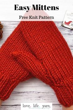 an easy knit mitt pattern with text overlay