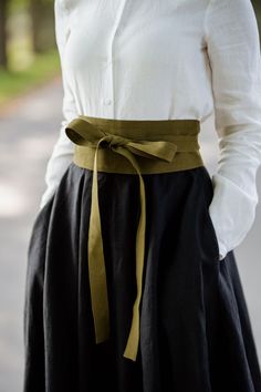 Sukienki Maksi, Rosemary Green, Victorian Corset, Ribbon Belt, Obi Belt, Corset Belt, غرفة ملابس, Looks Chic, 가을 패션