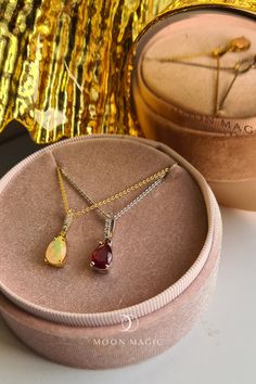 CELEBRATE THEIR STORY WITH MEANINGFUL JEWELRY
Make their holiday extra special with birthstone jewelry that’s as personal as it is beautiful.