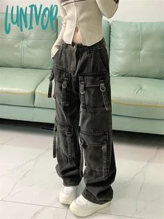 Style Jeans Casual, Street Style Jeans, Kou Diabolik Lovers, Vintage Street Style, Halloween Skirt, Jeans Street Style, Jeans Casual, Style Jeans