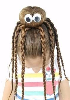 Gekke haren dag Girls School Hairstyles, Easy Hairstyles For School, Wacky Hair Days, Crazy Hair Day, Wacky Hair, Crazy Hair Day At School, Googly Eyes, Cornrow, Crazy Hair Days