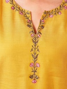 Pakistani Party Wear Dresses, Pakistani Party Wear, Embroidery Neck Designs, Indian Aesthetic, Work Design, Aari Work