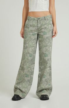 Embrace bold prints this season with PacSun's Tree Camo Low Rise Baggy Pants. These pants boast a perfect blend of style and comfort, featuring a trendy low-rise fit, a relaxed baggy fit, and a camouflage pattern for an edgy vibe. These pants get finished with slanted cargo side pockets and a back elastic waistband for added comfort.Model is wearing a size 26Model measurements: 5’9�” height, 32” bust, 23” waist, 34.5” hips PacSun Womens Tree Camo Low Rise Baggy Pants - Camouflage Neutral size 28 Low Rise Baggy Pants, Womens Camo Pants, Grey Camo Pants, Camo Pant, Baggy Pants Women, Womens Camo, Camo Cargo Pants, Grey Camo, Baggy Pant