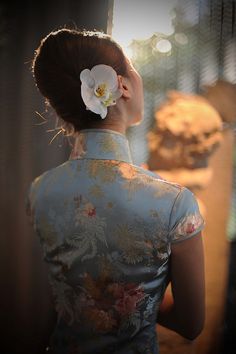 Vietnam Fashion, Old Shanghai, Chinese Cheongsam, Asian Inspiration, Chinese Wedding, Cheongsam Dress