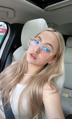 Summer Buttery Blonde, Clear Specs, Korean Hair Color, Light Blonde Hair, Blonde Hair Inspiration, Easy Hairstyles For Long Hair, Hair Inspiration Color, Hair Inspo Color, Dream Hair