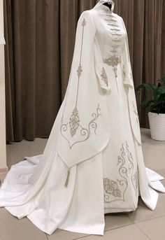 Gaun Abad Pertengahan, Baju Kahwin, Old Fashion Dresses, Engagement Inspo, Mode Abaya, Fantasy Dresses, Fantasy Gowns, Fairytale Dress, Wedding Formal