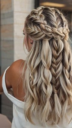 Formal Braided Hairstyles Medium Length, Hair Down Braid Styles Wedding, Bride Long Hairstyles Half Up Half Down, Simple Half Up Wedding Hairstyles, Loose Bridal Hairstyles, Braided Hairstyles For Wedding Half Up, Glam Down Hairstyles, Boho Wedding Hair Half Up Medium Length, Bridal Hairstyles For Long Hair Updo Elegant Wedding