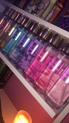 Victoria Secret Spray, Victoria Secret Perfume Body Spray, Profumo Victoria Secret, Koleksi Parfum, Victoria Secret Body Spray, Victoria's Secret Perfume, Perfume Body Spray, Bath And Body Works Perfume