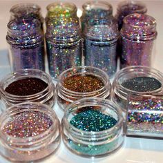 Make Me Up, Glitter Makeup, Makeup Goals, Sparkles Glitter, All That Glitters, Makeup Collection, Pink Glitter, Makeup Inspo, Maquillaje De Ojos