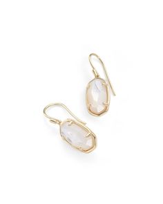 You'll find the same petite pair you love made with elevated new materials in the Lee 18k Gold Vermeil Drop Earrings in Ivory Mother-of-Pearl. Featuring a dainty version of our classic oval shape, these 18k Gold Vermeil drop earrings are made with a quality to match your own. We're certain that our Lee 18k Gold Vermeil Drop Earrings will become a reliable pair in your jewelry box. Gold Vermeil Jewelry, Vermeil Jewelry, Pearl Size, Kendra Scott, 18k Rose Gold, Oval Shape, Gold Vermeil, Mother Of Pearl, Silver Gold