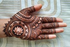 Mehendi Designs For Palm, Mehandhi Designs Simple Modern, Indian Mehendi Designs, Mehndi Designs Indian, Indian Mehndi Design, Mehndi Designs Beautiful, Palm Mehndi, Beautiful Simple Mehndi Design, Palm Mehndi Design