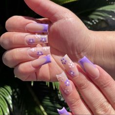 Nail Acrylic Purple, Acrylic Nail Designs Pastel Colors, Purple Acrylics With Flowers, Coffin Purple Nails Designs, Purple French Tip Nails With Flowers, Long Square Spring Nails, Nail Designs Summer Purple, Purple Spring Nails Acrylic, Purple Nail Designs Square