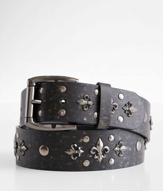 "BKE Fleur Belt - Black Small, Men's Black Studded faux leather 1 3/4" belt. Bonded Leather. Manmade materials. Apparel & Accessories" Punk Belt Men, Black Leather Belt Mens, Cool Belts For Men, Black Leather Belts With Rivets, Black Leather Belt With Rivets, Interesting Belts, Metal Belts, Spider Suit, Studded Belts