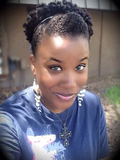 The Most Inspiring Short Natural 4C Hairstyles For Black Women Hairstyle Traditional, Afro Puff Hairstyles, African American Braided Hairstyles, Natural Hair Pictures, Hair Puff, American Hairstyles