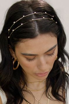 Prom Hair Inspo, It Girl Essentials, Wedding Day Looks, Trendy Headbands, Girl Essentials, Wire Headband, Quince Hairstyles, Aesthetic Accessories, Perfect Bride