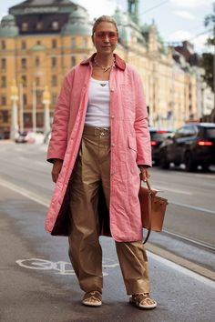 Pink Coat Outfit, Pink Carhartt, Long Teddy Coat, Stockholm Fashion Week, Fall Outerwear, Scandinavian Fashion, Pink Coat, Stockholm Fashion, Leather Trench Coat