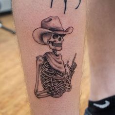 Western Tattoos Ideas, Beer Tattoos, Cowboy Skeleton, Skeleton Cowboy, Cowgirl Tattoos, Cowboy Tattoos, Country Tattoos, Western Tattoos, Skeleton Tattoos