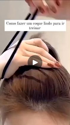 2K views · 729 reactions | Dica para você que ama treinar mas não gosta de cabelo solto 😍 

Comenta aqui se você usaria?

Já salva esse vídeo @patriciaamoraes2023 | Patricia  Moraes Marques Easy Care Hairstyles, How To Cut Bangs, Eye Makeup Techniques, Peinados Recogidos, Makeup Techniques, Hair Care Tips, Hair Hacks, Bangs, Eye Makeup