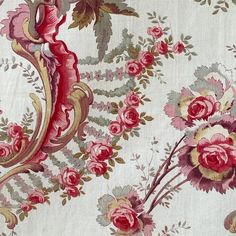 an old fashioned wallpaper with pink flowers and leaves on white background, closeup