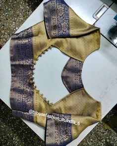 Back Neck Designs For Blouses Silk, Modal Blouse Designs, Silk Sari Blouse Designs Latest, Blouse Back Neck Designs Pattern Simple, New Blouse Design Images, Decent Blouse Designs, Normal Blouse Designs Back Neck, Model Blouse Designs Latest, Boatneck Blouse Designs Latest