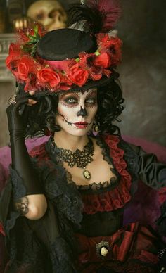 Sugar Skull Costume, Steampunk Tendencies, Day Of The Dead Art, Mexican Holiday, Sugar Skull Art