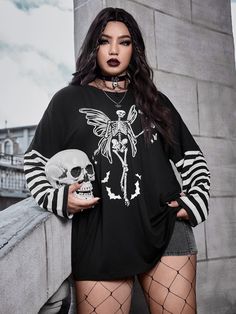 Black Casual Collar Long Sleeve Knitted Fabric Halloween,Striped  Embellished Slight Stretch  Women Plus Clothing Emo Clothes Plus Size, Oversized Streetwear Fashion, Dark Aesthetic Outfits Plus Size, Goth Clothes Plus Size, Plus Size E Girl Outfits, Plus Size Edc Outfits, Plus Size Outfits Alt, Emo Costume Ideas, Gothic Plus Size Fashion