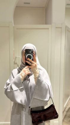 Casual Abaya, Cute Modest Outfits, Muslim Fashion Hijab Outfits, Muslim Fashion Hijab, Muslimah Fashion Outfits, Hijab Fashion Inspiration, Classy Casual Outfits