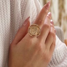 Boho Coin Ring Available In Gold Only. Super Cute, Trendy And Brand New! Ask Me Any Questions Before Purchasing Coin Ring Necklace, Jewelry Accessories Bracelets, Rose Gold Heart Ring, Gold Coin Ring, Urban Outfitters Jewelry, Ring Sets Boho, Airpod Cases, Gold Heart Ring, Rose Gold Heart