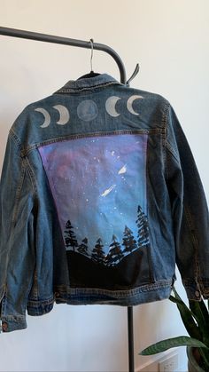 Hand Painted Jacket, Gap Denim Jacket, Custom Denim Jacket, Jacket Ideas, Demin Jacket, Battle Jacket, Painted Denim Jacket