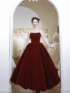 Royalcore Fashion, Prom Dress With Pearls, Princess Academy, Tea Length Prom Dress, Dress With Pearls, Burgundy Prom, Gloves Fashion, Burgundy Prom Dress, Pearl Dress