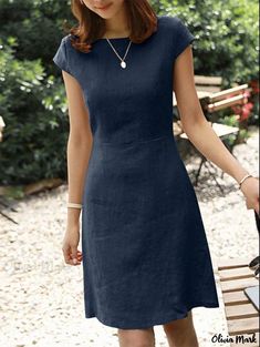 Olivia Mark - Round-Collared, Pure-Colored Cotton and Linen Dress with Hollowed-Out Back Knee Dresses Length, Cotton Short Dresses, Elegant Summer Dresses, Loose Midi Dress, Sundress Summer, Cotton Linen Dresses, Dress Sleeve Styles, Linen Short, Vestidos Vintage