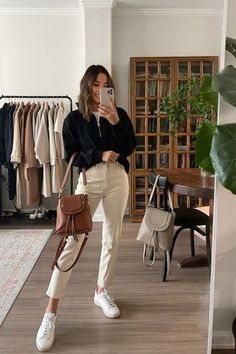 Mode Tips, 사진 촬영 포즈, Casual Day Outfits, Mode Casual, Stylish Work Outfits, Casual Work Outfits, Mode Inspo, Looks Chic, 가을 패션