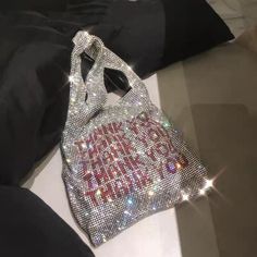 Trendy Glitter Bags For Gifts, Trendy Glitter Bags As Gifts, Glitter Purse, Thank You Bags, Bling Fashion, Sequin Bag, Bucket Handbags, Over The Shoulder Bags, Crystal Bags