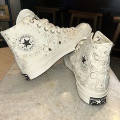 Converse Chuck Taylor All Star 70 Hi Festival Edition #converse #chucktaylors #hightop #sneakers Elements Print in Egret Gold Hightop Sneakers, Converse Chuck Taylor All Star, Womens Converse, Chuck Taylor All Star, Converse Chuck, Chucks Converse, Chuck Taylor, Chuck Taylors, Women's Sneakers