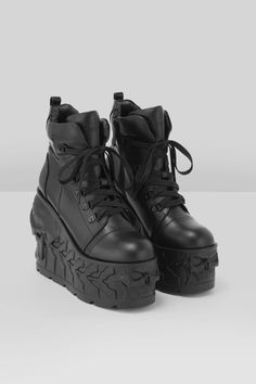 DOOM.- Statement platform boots.- Custom molded soles featuring details soles. - Lace up closure.- Inner zip.- Platform height 7cm/2.7".- Heel height - 14cm/5.5".- Wipe clean only.With KILLSTAR branding, Upper: 100% PU Outsole: 100% Rubber. Imported. Heels, Boots, Lace, Goth Shoes, Platform Boots, Cleaning Wipes, Heel Height, Lace Up, Branding