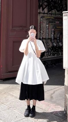 All Black Japanese Style, Summer Outfit Oversized, Japanese Summer Outfits Women, Japan Summer Style, Japanese Modest Fashion, Uniqlo Dress Outfits, Japandi Outfits, Japan Minimalist Fashion, Japan Ootd Summer