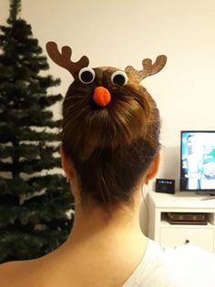 Christmas Crazy Hair, Crazy Christmas Hairstyles, Christmas Makeup, Crazy Hair, Simple Christmas, Festive Season, Get Ready