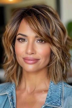 Medium Length For Long Face, Bangs On One Side Of Face, Shoulder Length Round Face Haircuts, Long Bob Haircut Thick Hair, Brunette Bob With Side Bangs, Side Swept Medium Hair, Shaggy Bob With Side Swept Bangs, Mid Length Hair 50 Plus, Easy Haircuts For Medium Hair Over 40