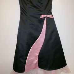 Brand New Gorgeous Pink And Black Satin Dress With Tool Hem And Bow. Never Been Worn. Preserved In A Dry Cool Closet On Hanger. Beautiful Piece For A Variety Of Occasions! 2000s Quinceanera Dresses, 2000s Hoco Dress, Cool Closet, Bday Dresses, 80's Clothes, Winter Formal Dress, Quirky Dress, Calm Fits, Pink And Green Dress