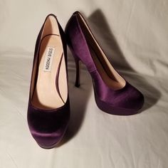 For Measurements: Please Look At 2nd To Last Picture. Brand New Dark Purple Firm Price Follow Me For More Brands Including Michael Kors! Tags: High Heels | Pumps | Designer | Tacones Shoes | Wedding | Party Attire | Bachelorette | Special Occasion | Holiday | Dark Purple Accessories, Dark Purple Shoes, Quince Heels, Dark Purple Heels, Plum Heels, Purple Hoco, Wedding Party Attire, Hoco 2024, Purple High Heels